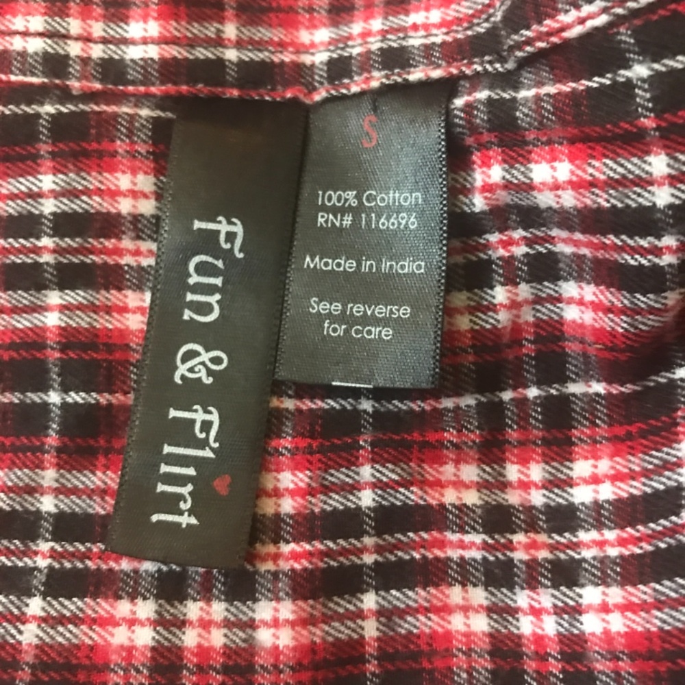 Button up - Picture 2 of 2